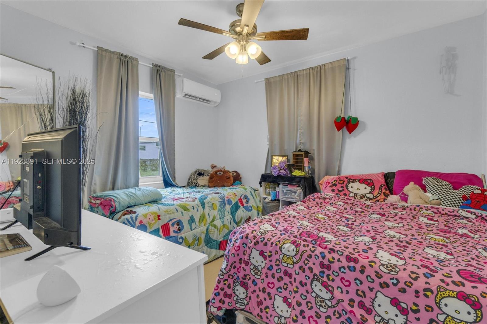 BUNCHE PARK 1 ADDN - Residential