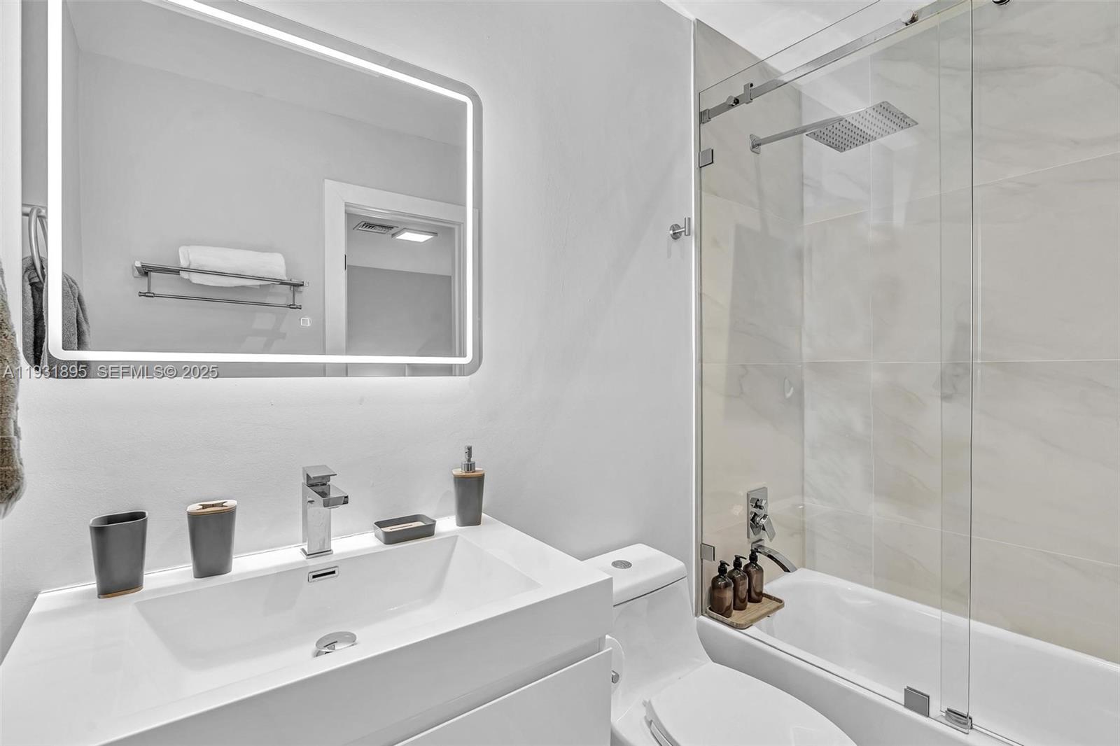 GOLDEN ISLES SEC - Residential