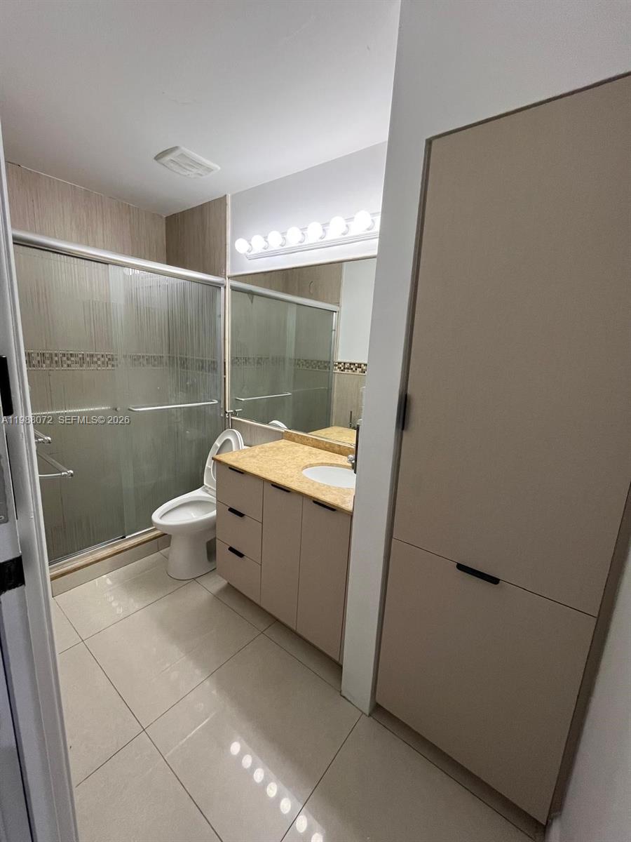 FOUNTAIN PK VILLAGE HOMES - Residential Lease