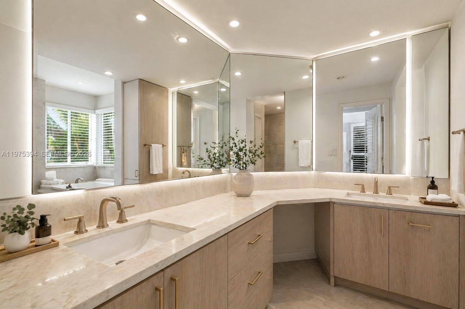 CORAL BAY SEC C - Residential