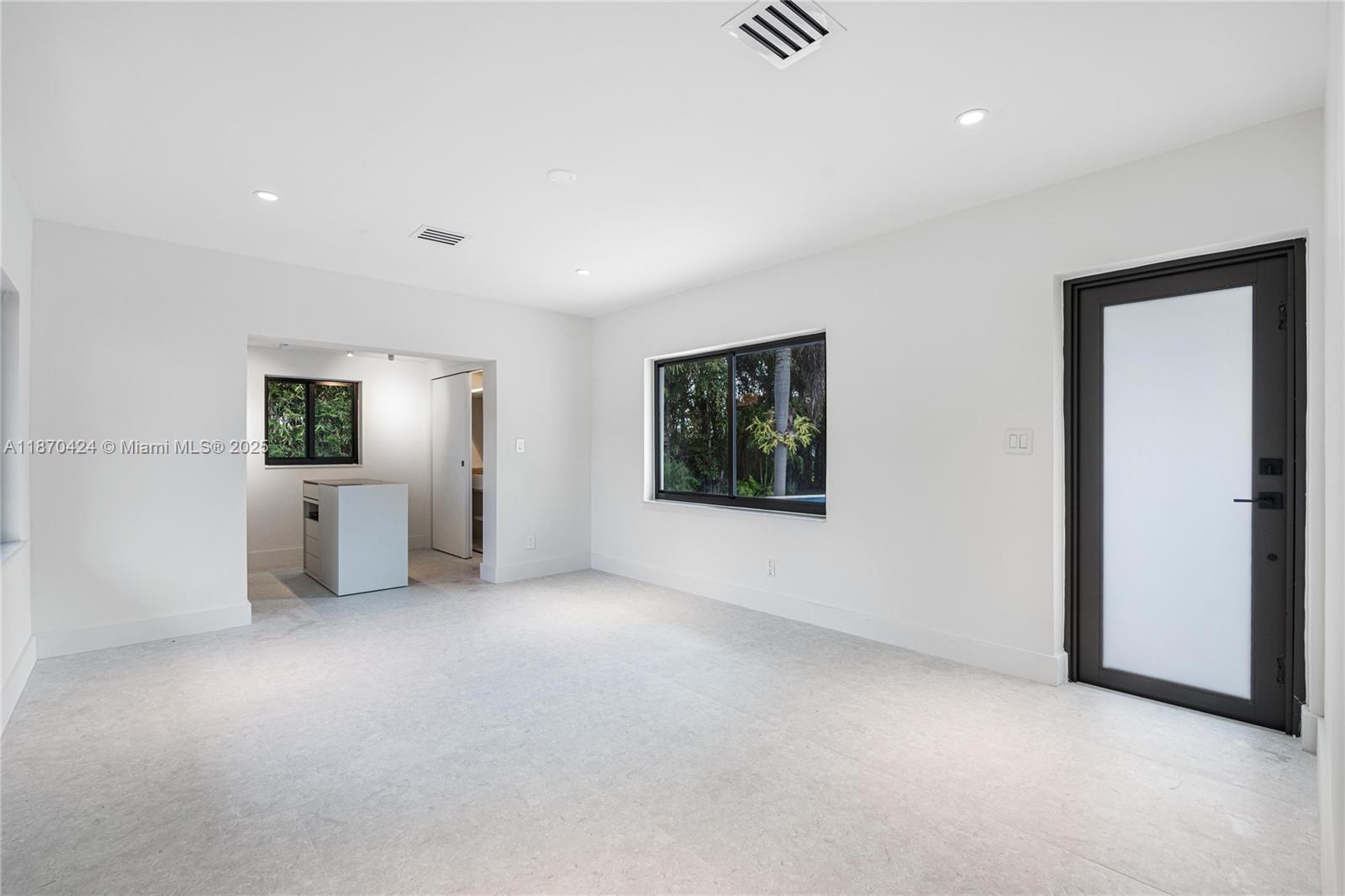 LAS OLAS BY THE SEA EXT - Residential