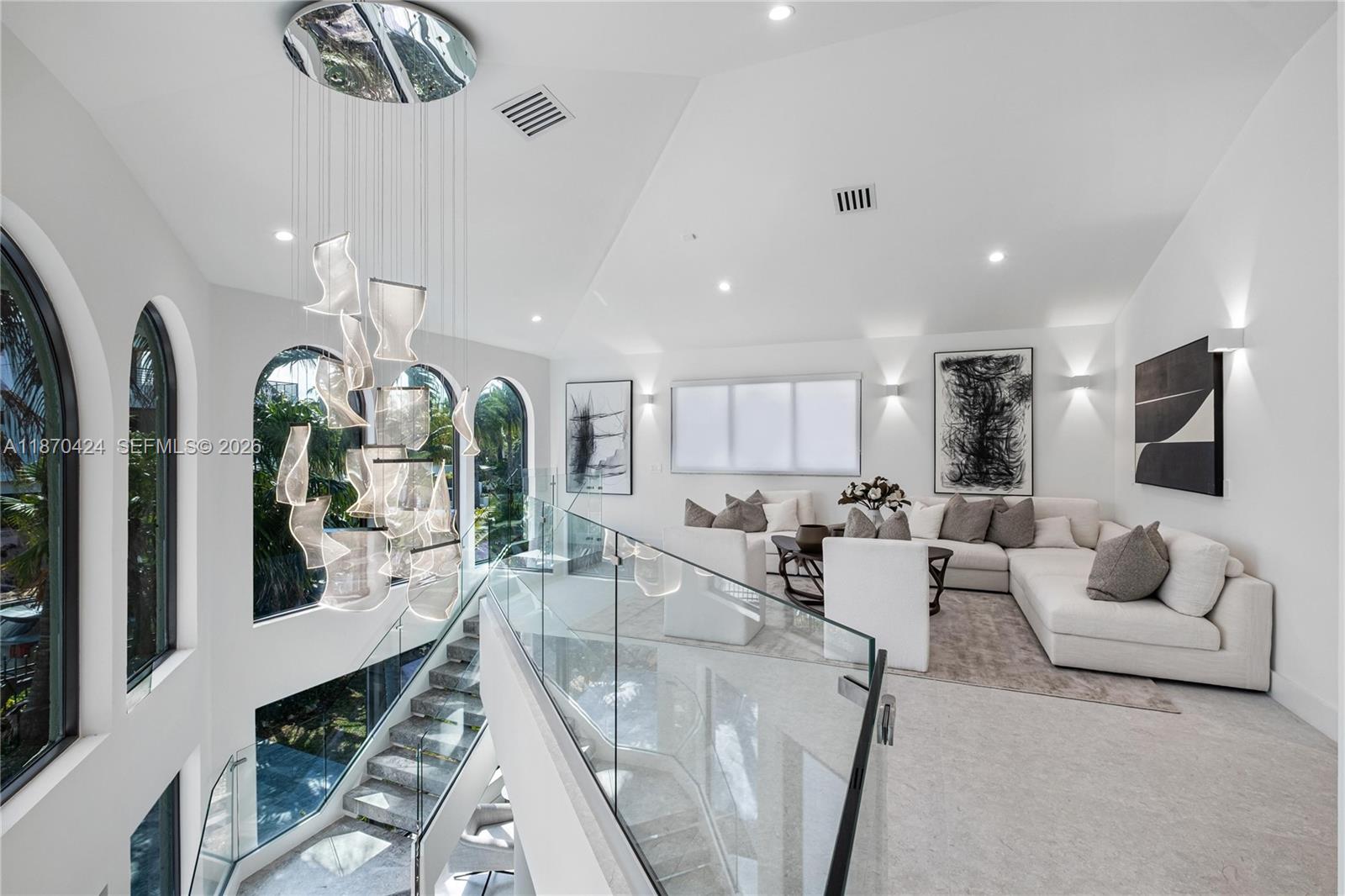 LAS OLAS BY THE SEA EXT - Residential