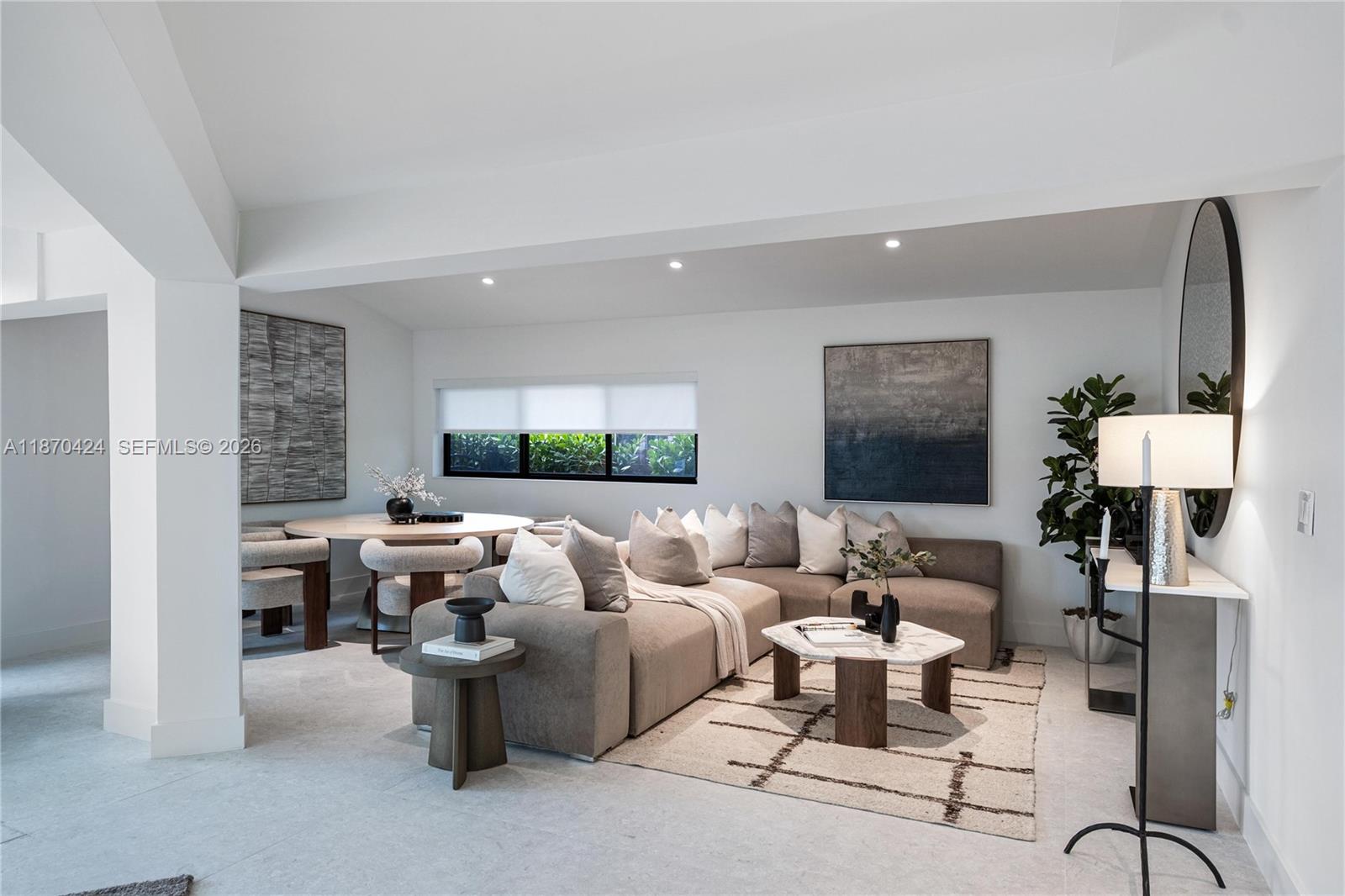 LAS OLAS BY THE SEA EXT - Residential