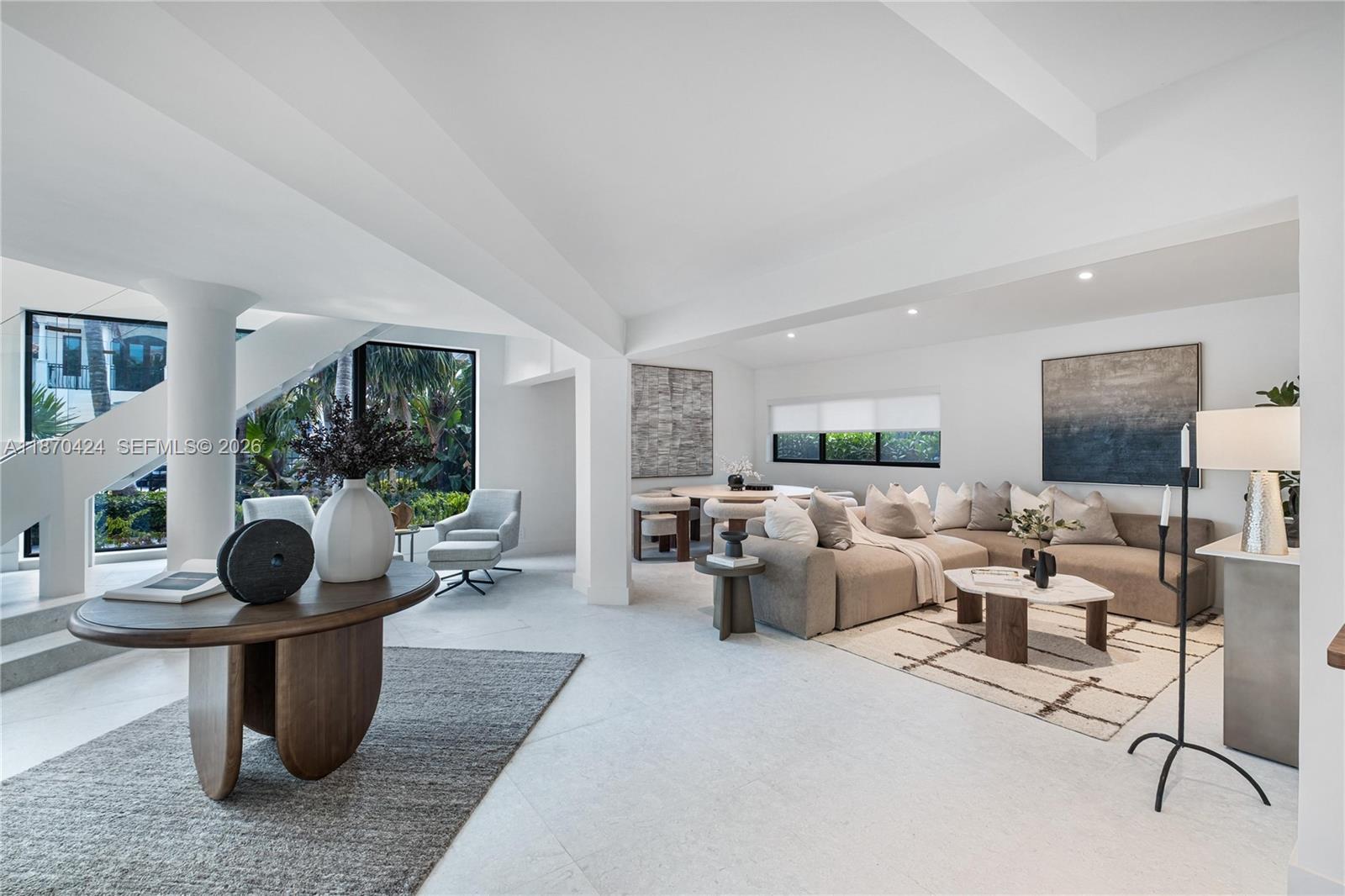 LAS OLAS BY THE SEA EXT - Residential