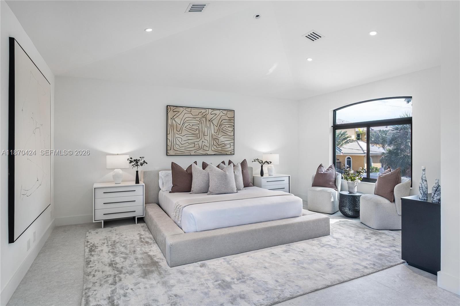 LAS OLAS BY THE SEA EXT - Residential