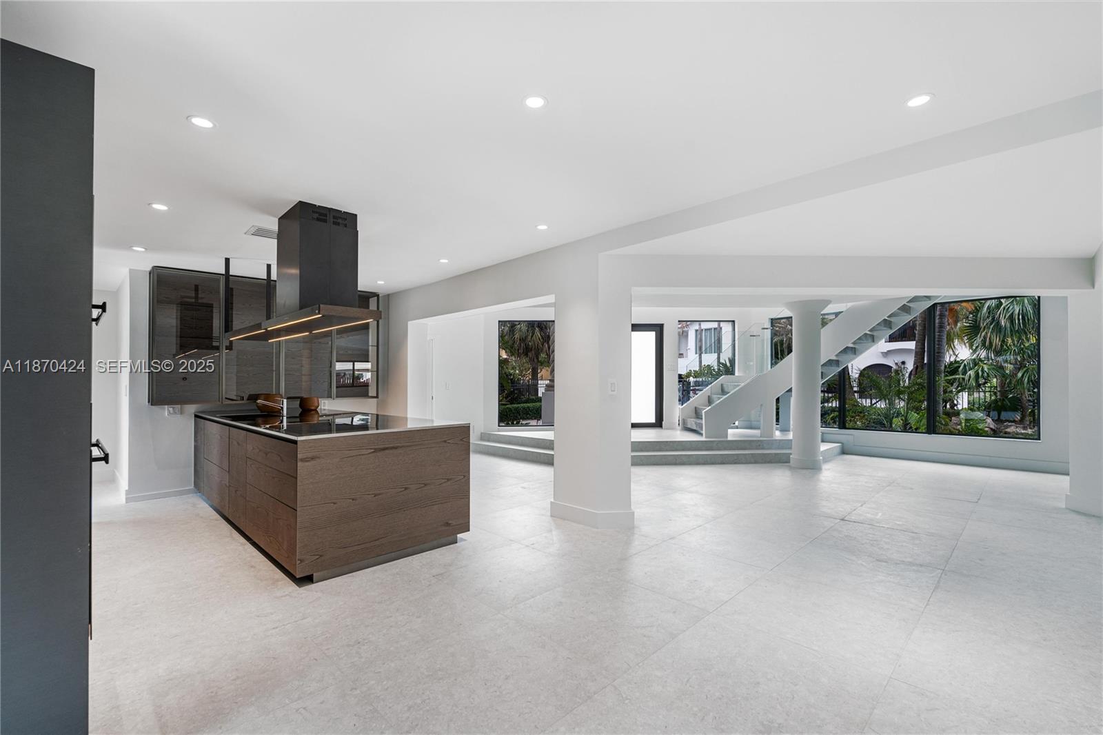 LAS OLAS BY THE SEA EXT - Residential