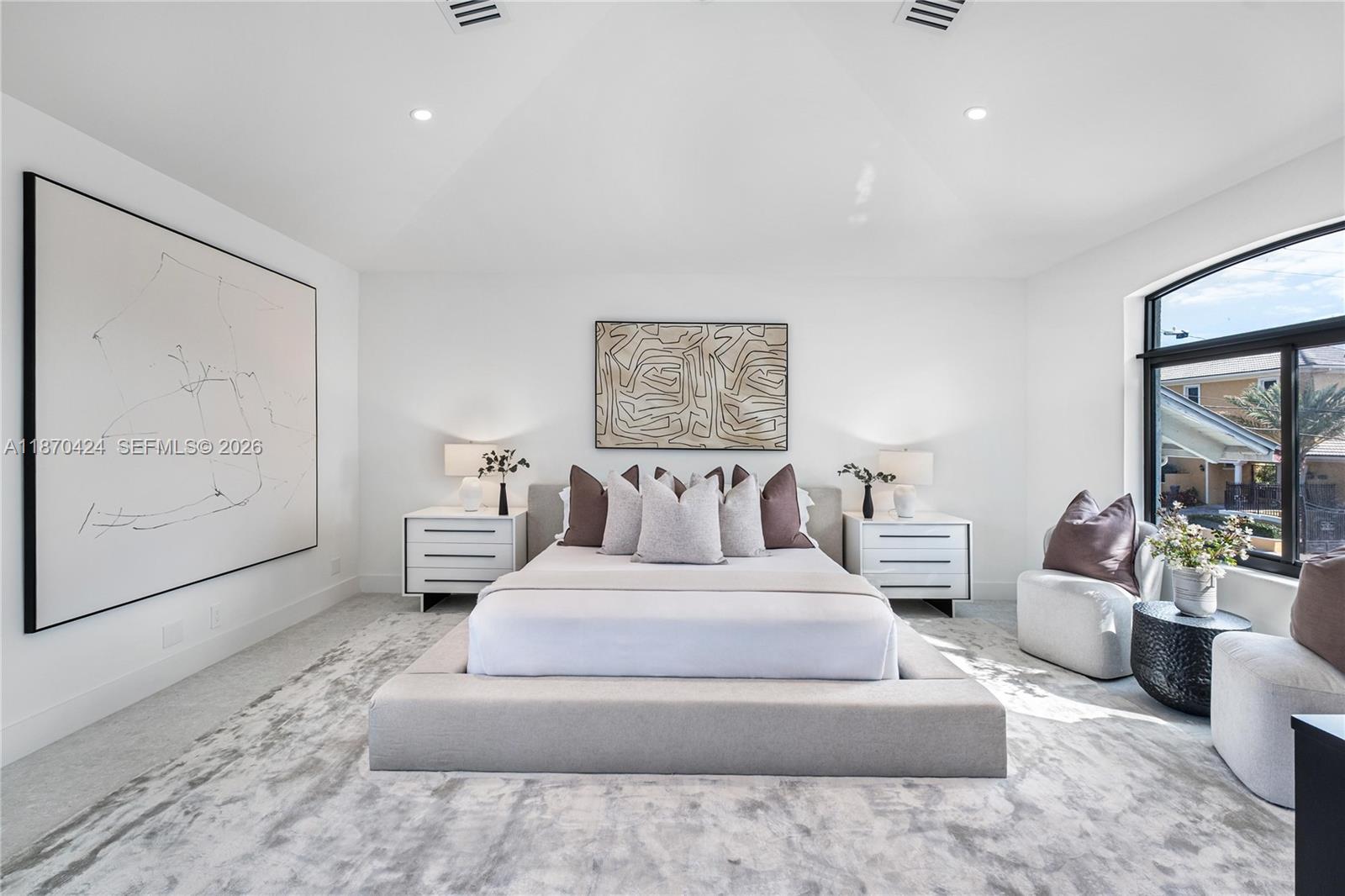 LAS OLAS BY THE SEA EXT - Residential