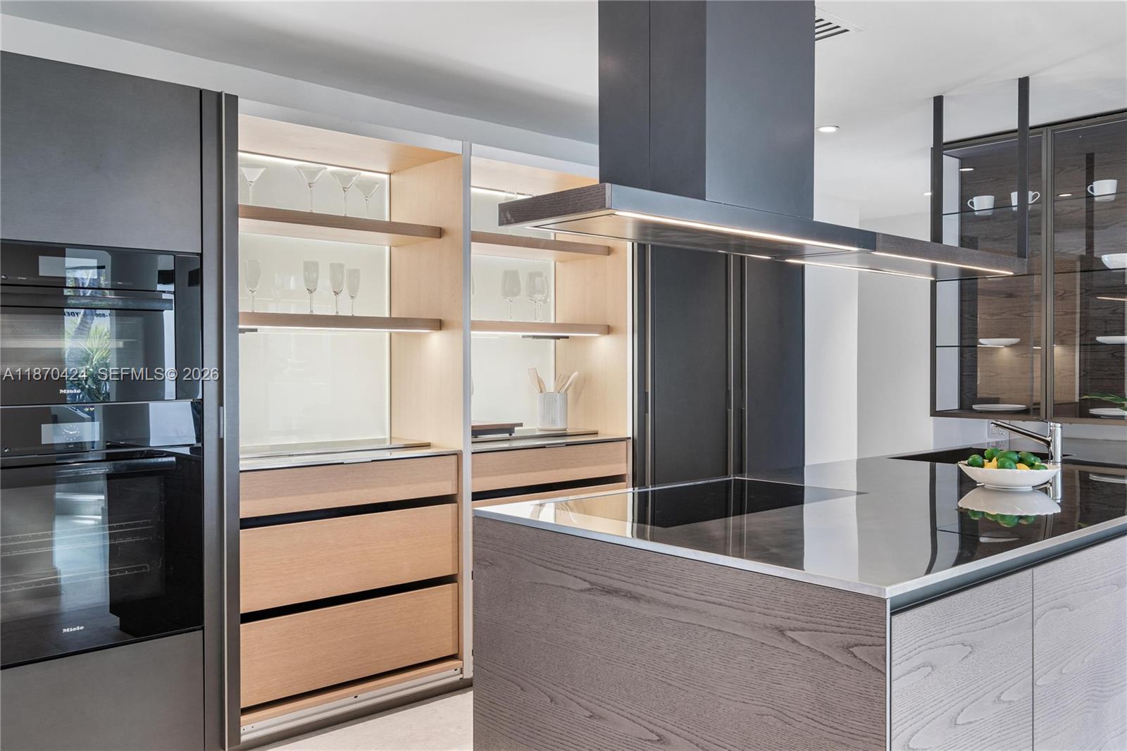 LAS OLAS BY THE SEA EXT - Residential