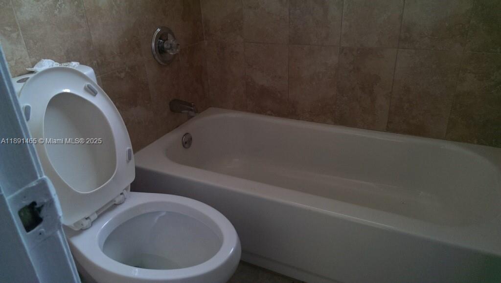 OJUS SUB - Residential Lease