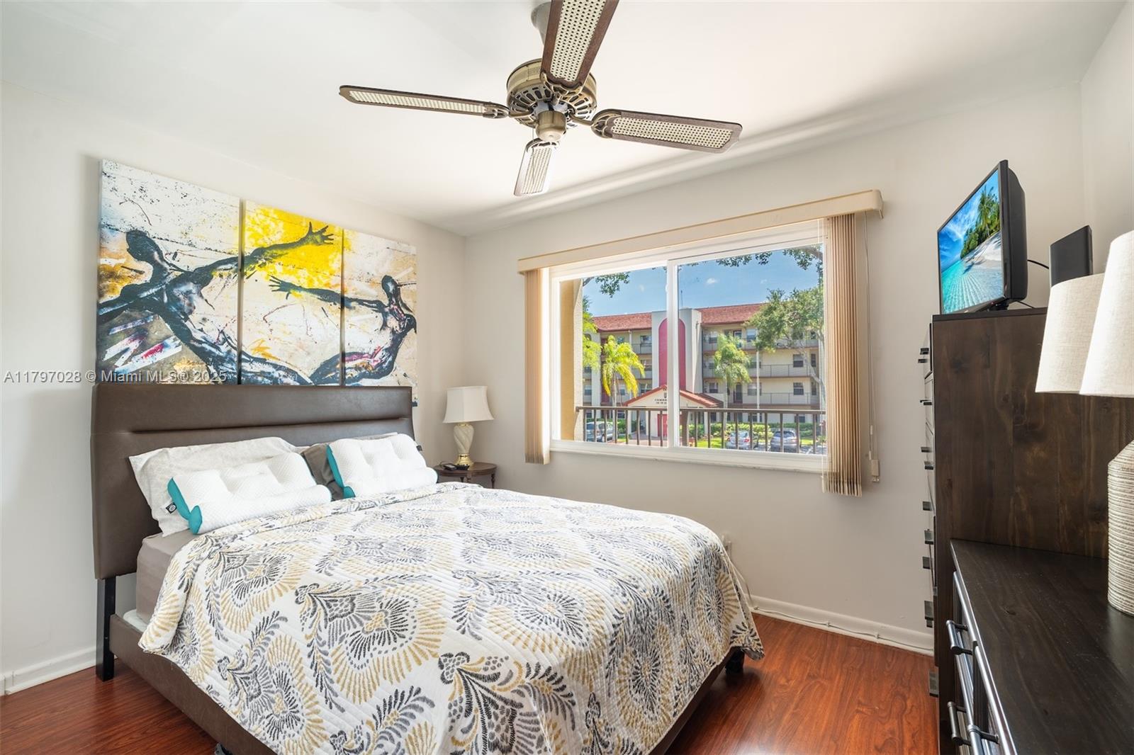 CAMBRIDGE AT CENTURY - Residential