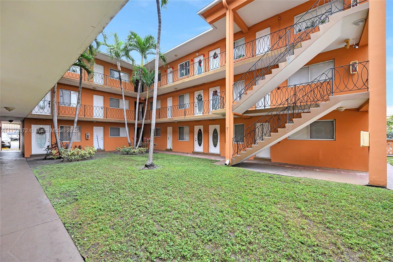 RIVER GRAND II CONDO - Residential