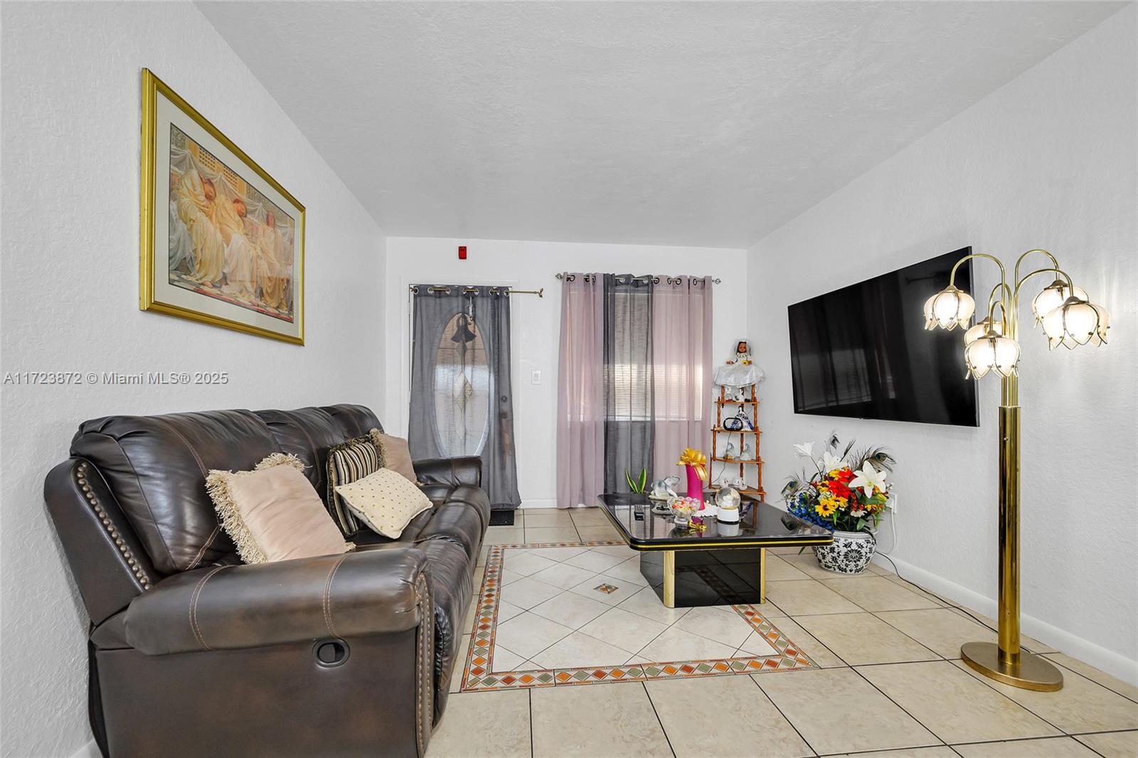 RIVER GRAND II CONDO - Residential