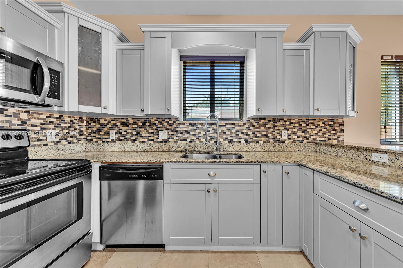 SCOVILLE MANOR REV PL - Residential Income