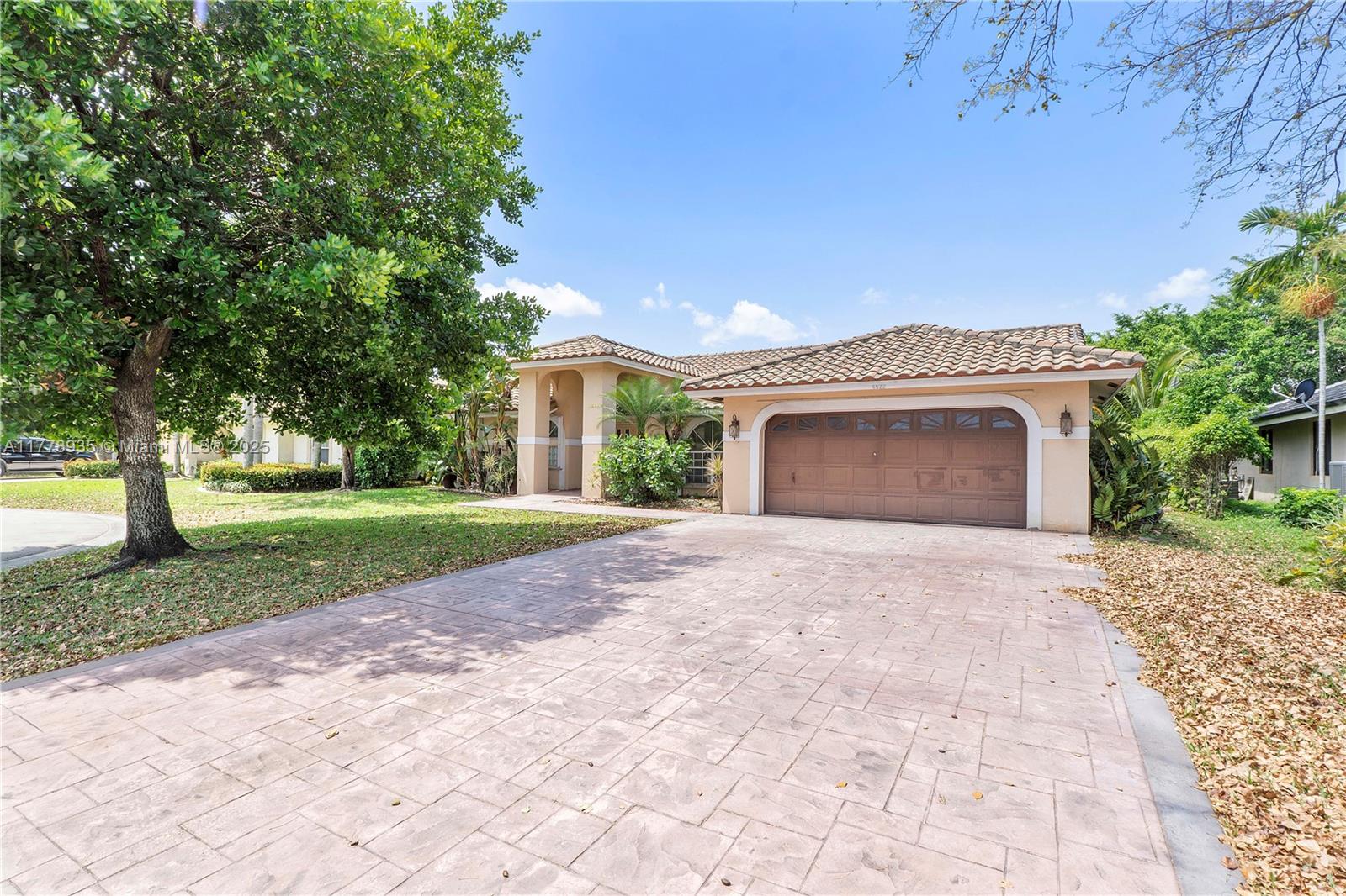 4622 NW 100th Ter