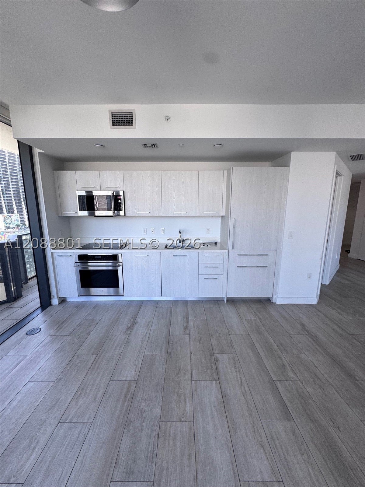 55 SW 9th St 2401