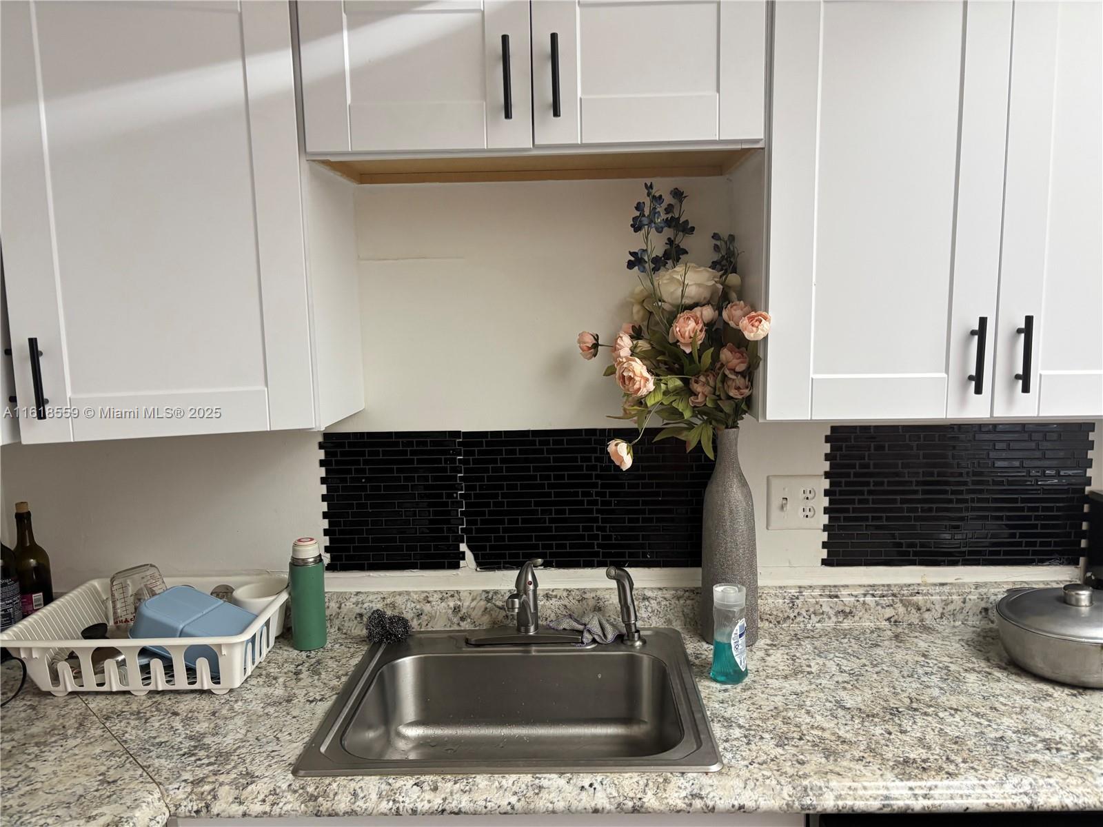 MANORS OF INVERRARY I-9 - Residential