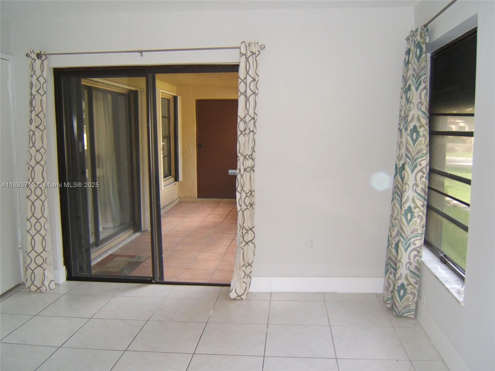 KENLAND POINTE CONDO #1 - Residential Lease