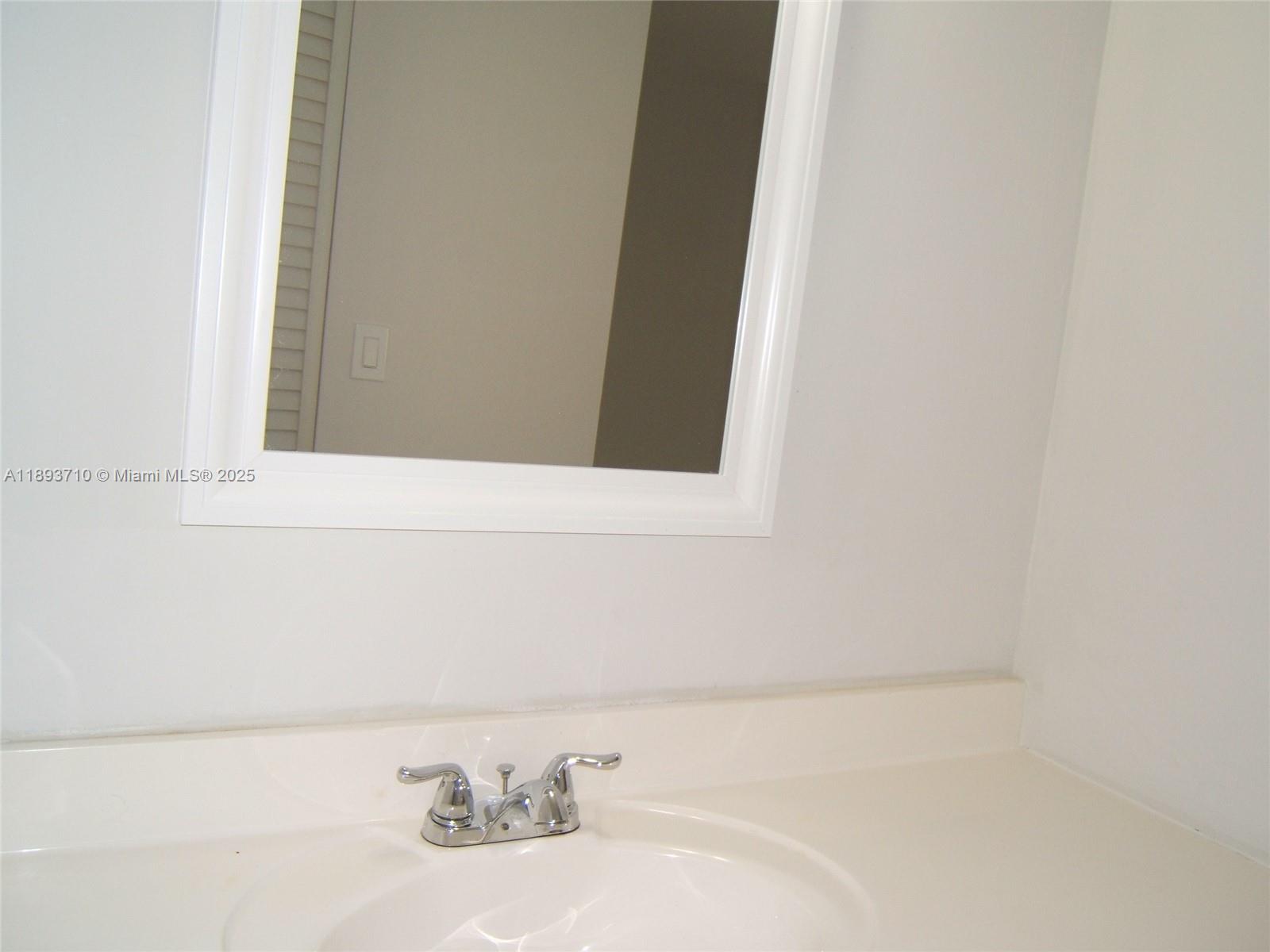 KENLAND POINTE CONDO #1 - Residential Lease