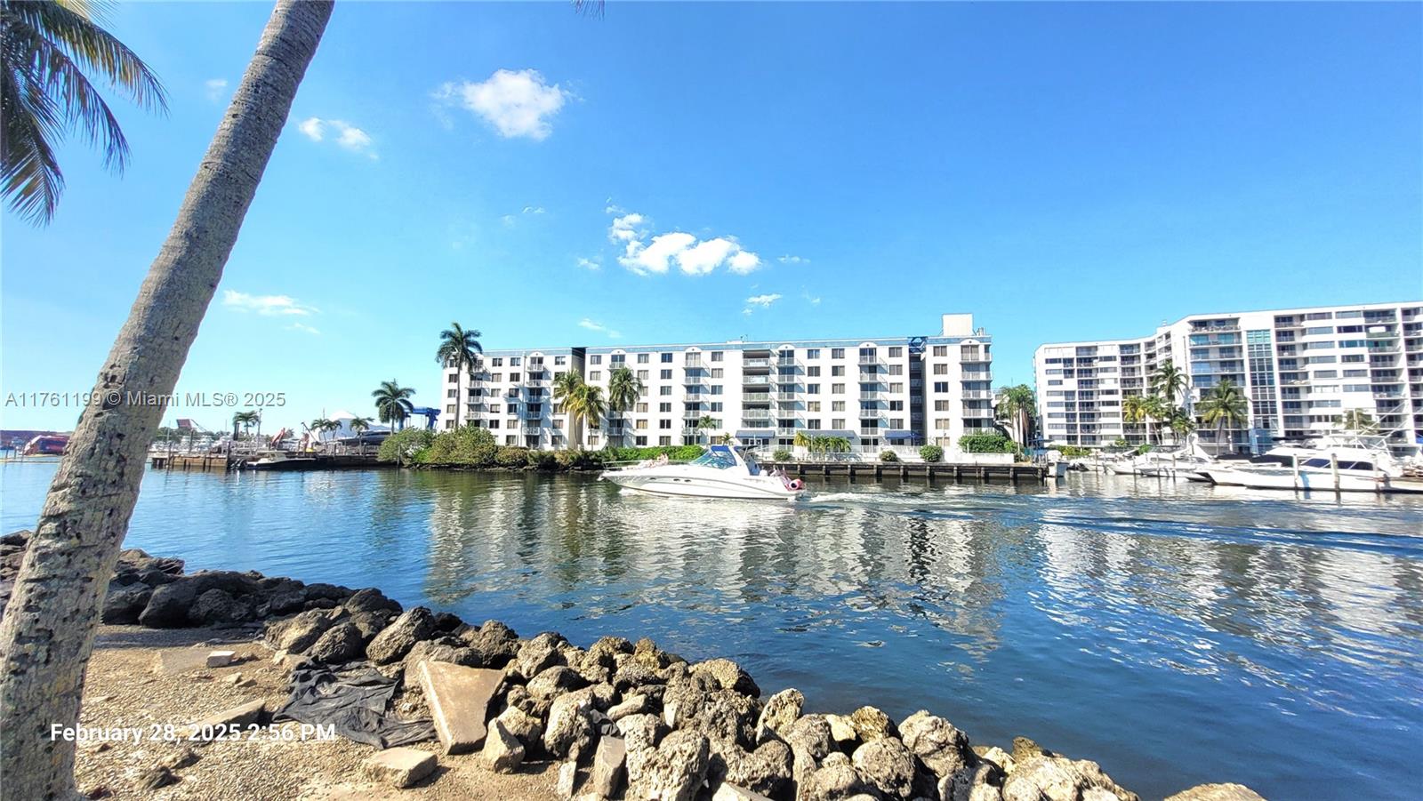 Property for Sale at Address Not Disclosed, Miami, Broward County, Florida - Bedrooms: 2 
Bathrooms: 2  - $385,000