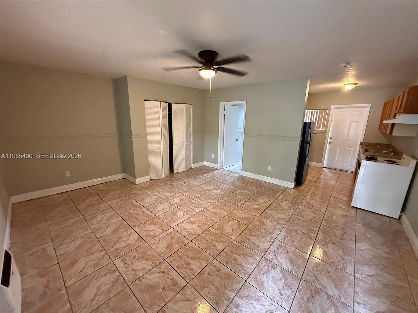 TAUNTON SUB 3RD REV PL - Residential Lease