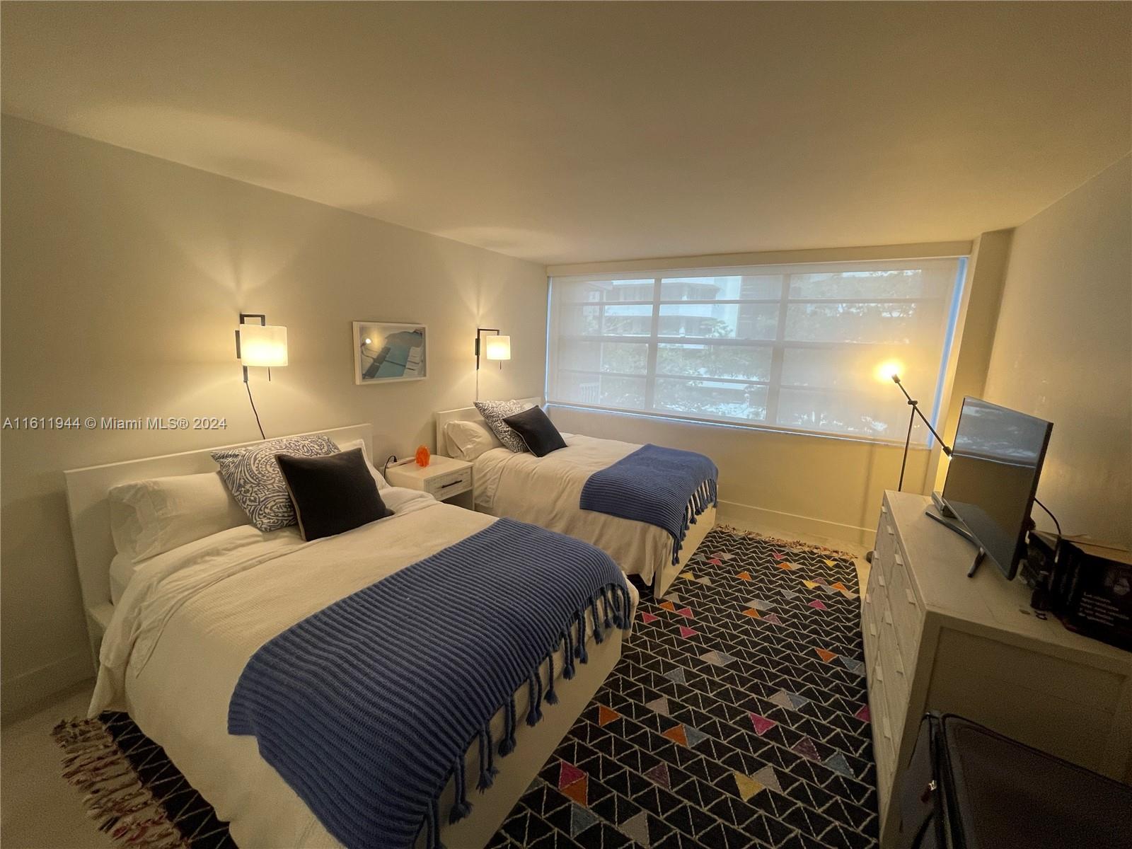 ISLAND BREAKERS CONDO - Residential Lease