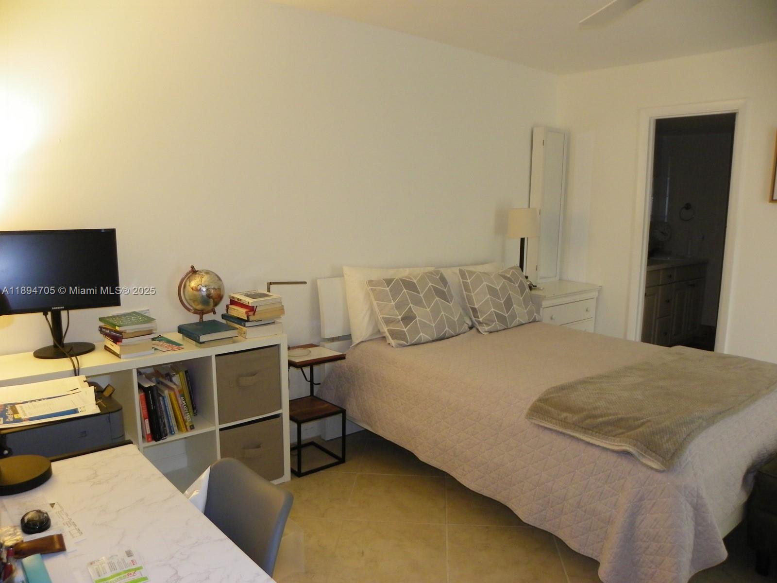 Camelot Lakes - Residential Lease