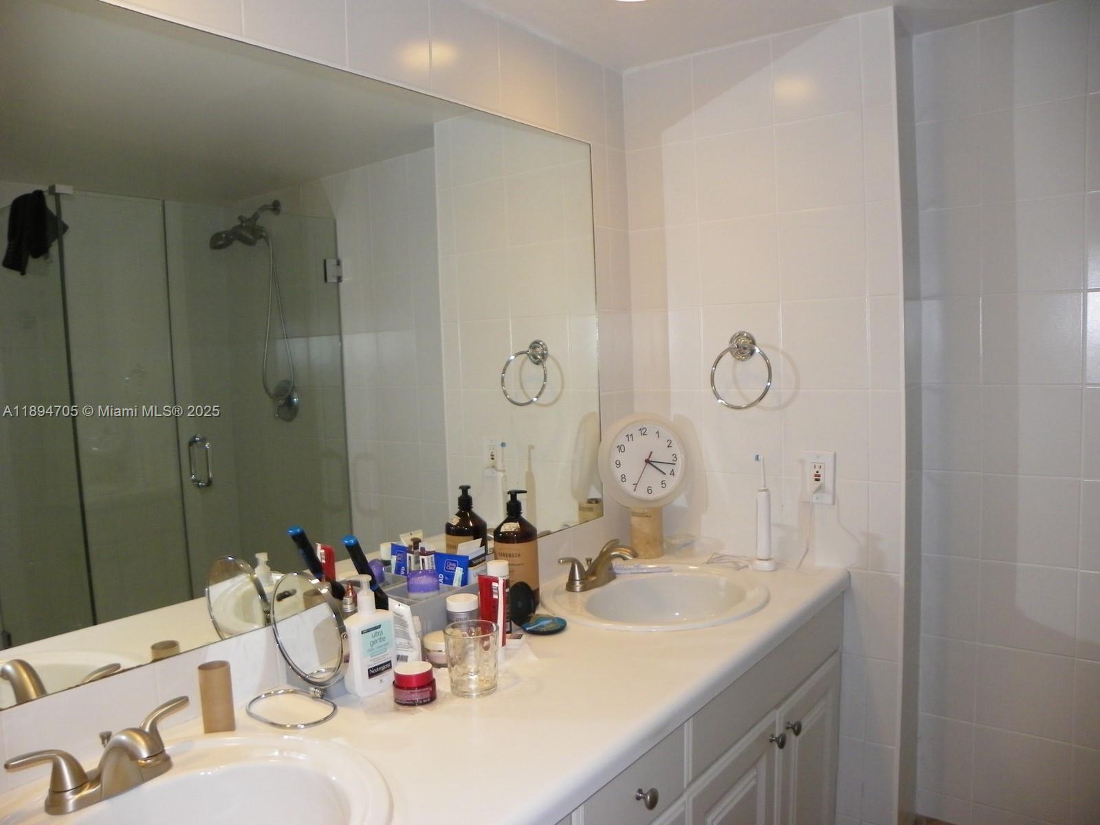 Camelot Lakes - Residential Lease