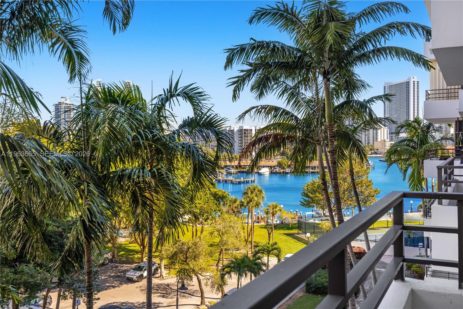 500 Three Islands Blvd 221