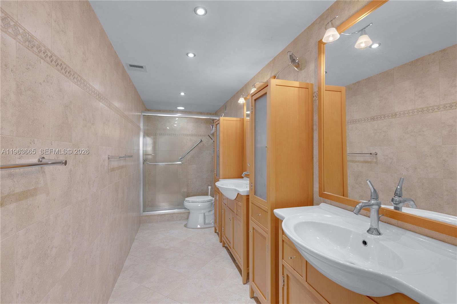 OLYMPUS CONDO - Residential