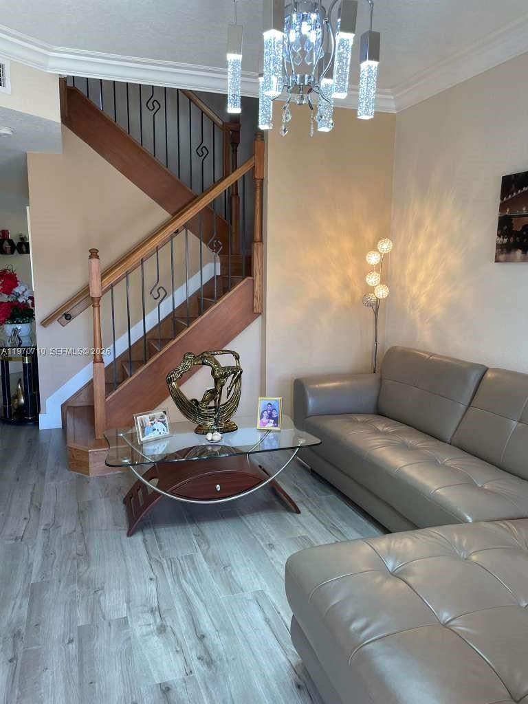 VENETIAN ACRES - Residential