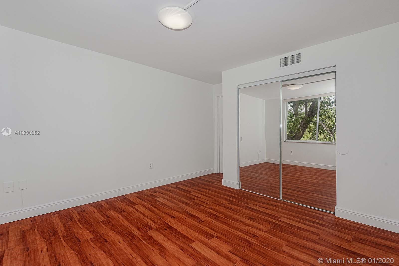 SERENITY ON THE RIVER - Residential