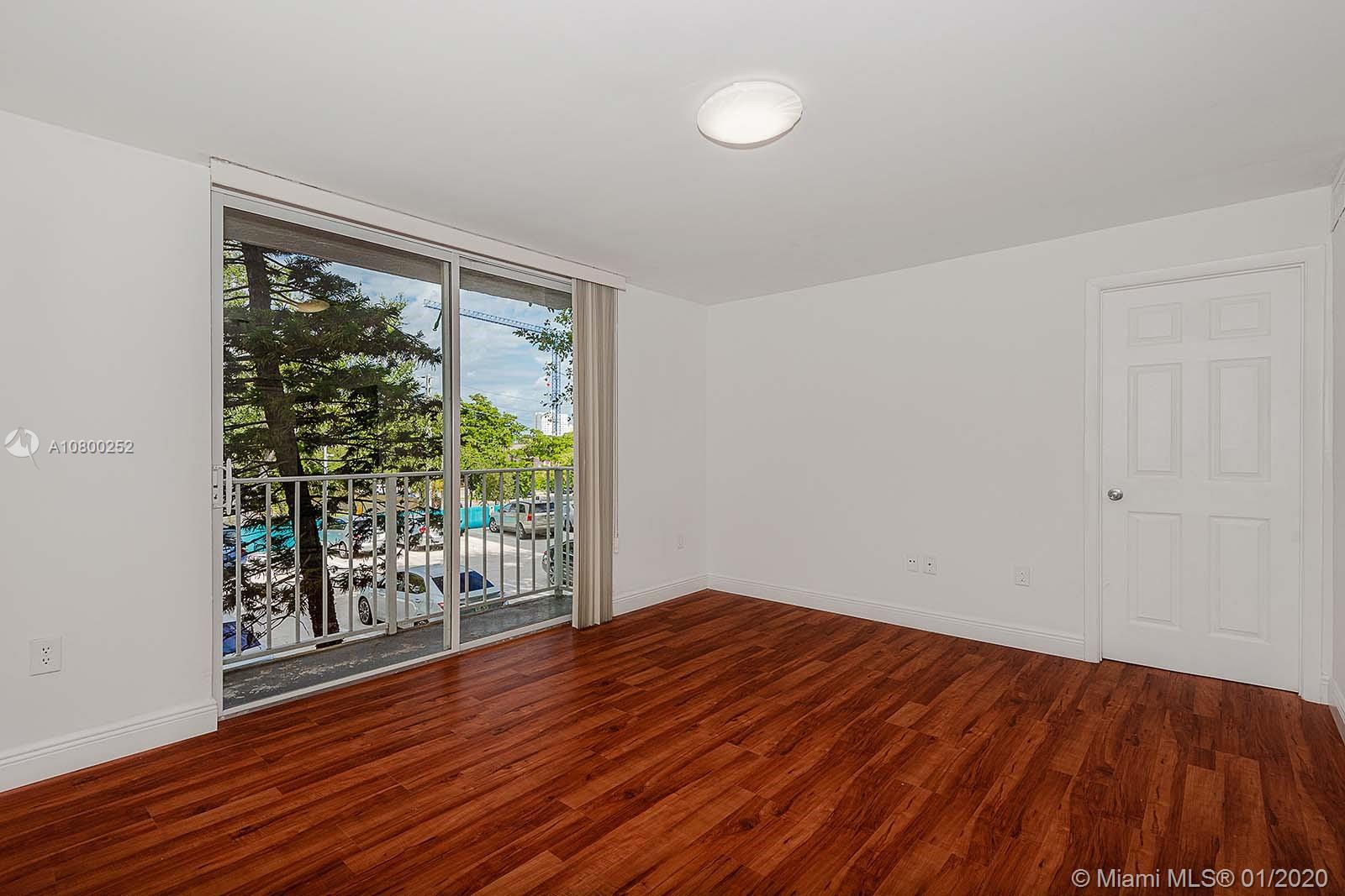 SERENITY ON THE RIVER - Residential