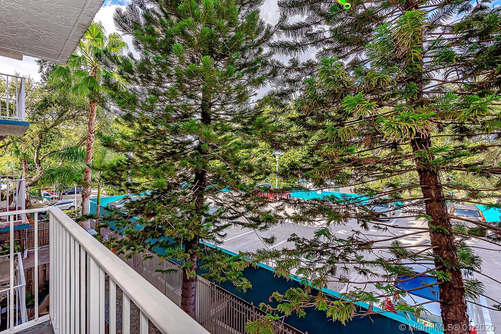 SERENITY ON THE RIVER - Residential