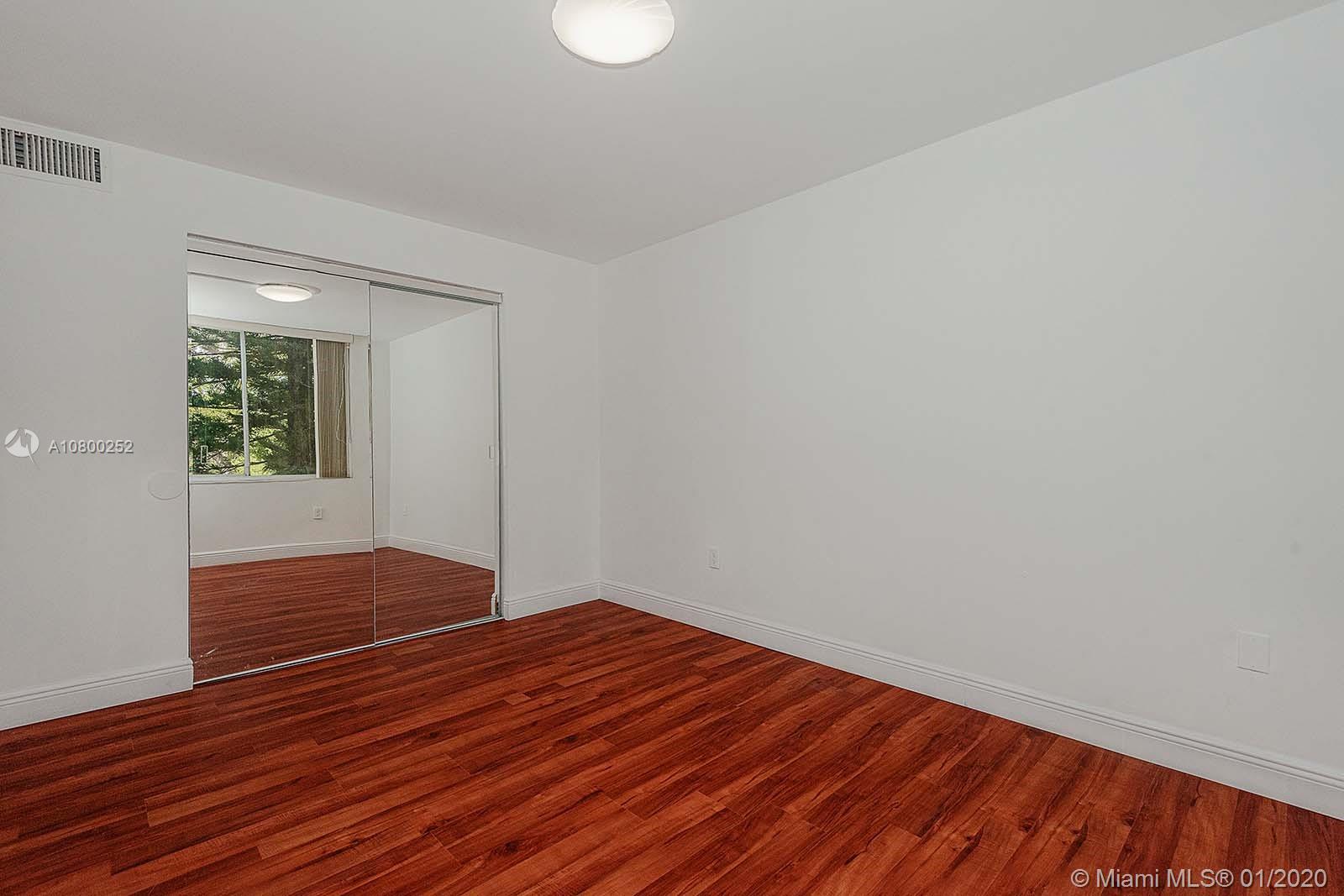 SERENITY ON THE RIVER - Residential