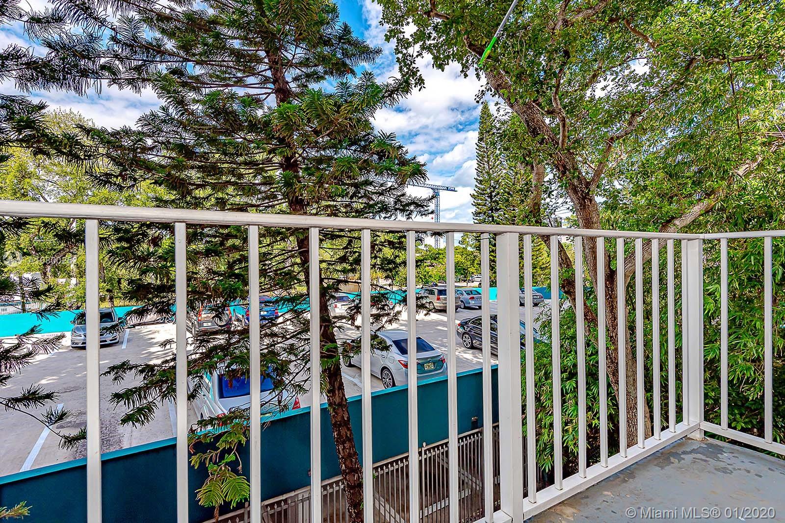 SERENITY ON THE RIVER - Residential