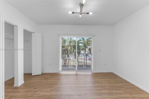 Tiny photo for 17040 SW 137th Pl, Miami, FL 33177 (MLS # A11977459)