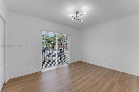 Tiny photo for 17040 SW 137th Pl, Miami, FL 33177 (MLS # A11977459)