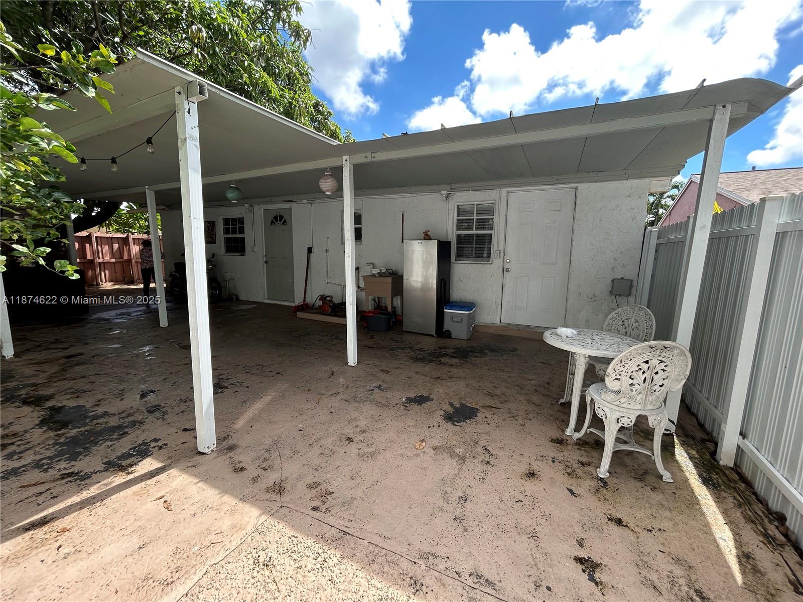 LAKES OF ACADIA UNIT 8 SE - Residential