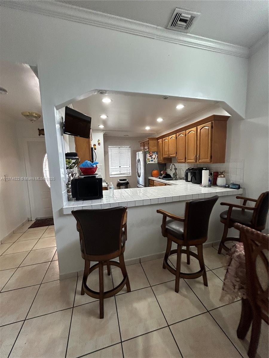 LAKES OF ACADIA UNIT 8 SE - Residential