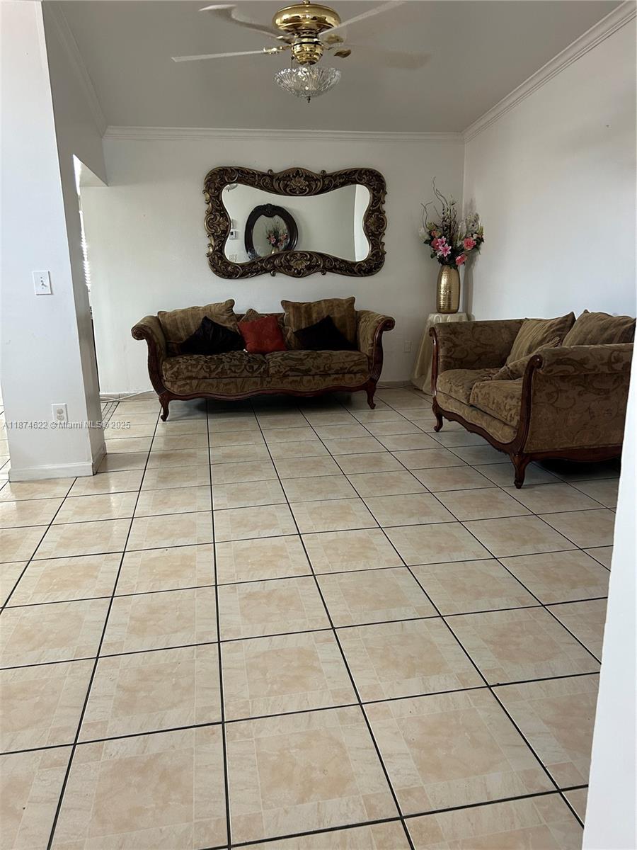 LAKES OF ACADIA UNIT 8 SE - Residential