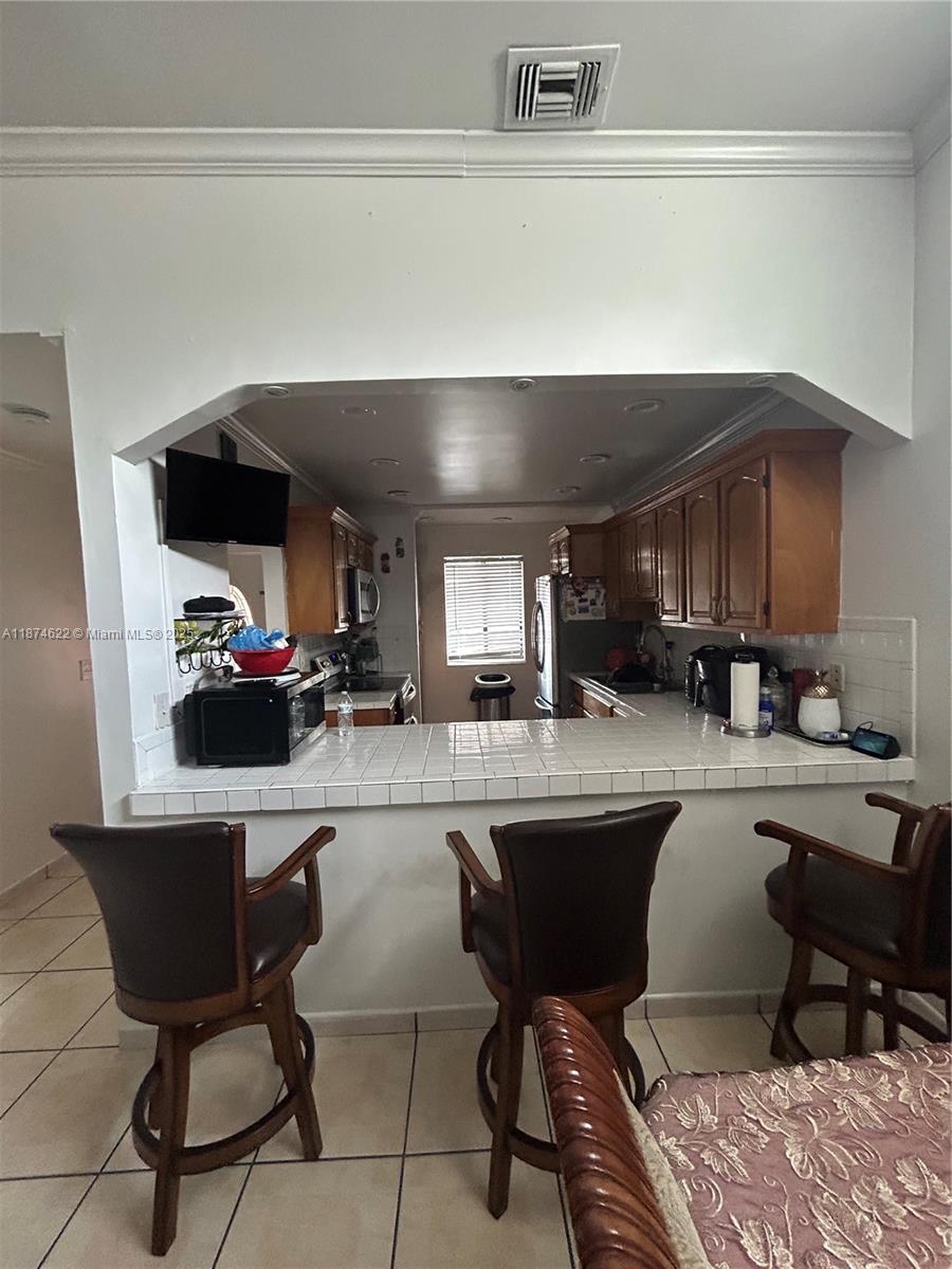 LAKES OF ACADIA UNIT 8 SE - Residential