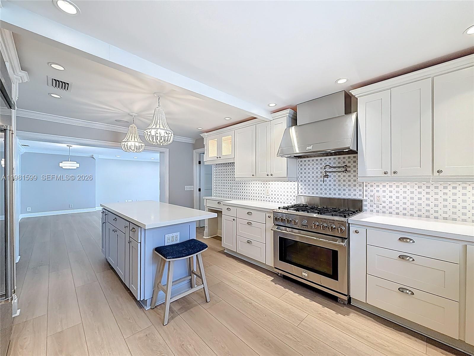 HILLSBORO ISLES - Residential Lease