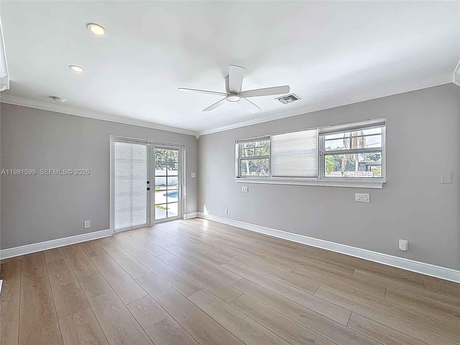 HILLSBORO ISLES - Residential Lease