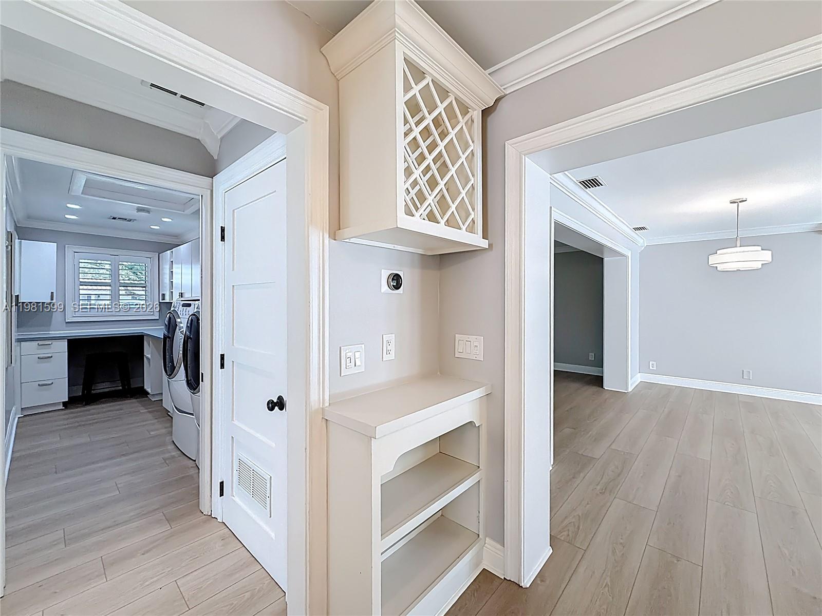 HILLSBORO ISLES - Residential Lease