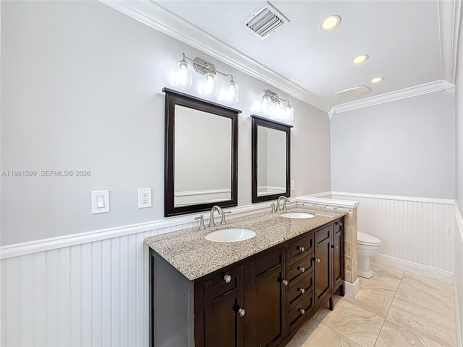 HILLSBORO ISLES - Residential Lease