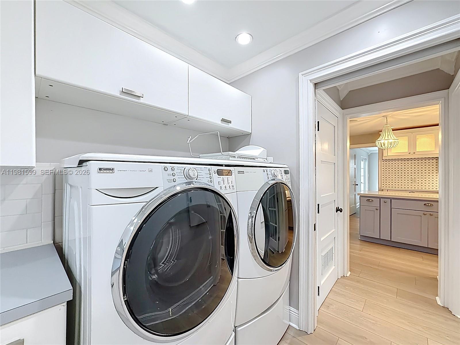 HILLSBORO ISLES - Residential Lease