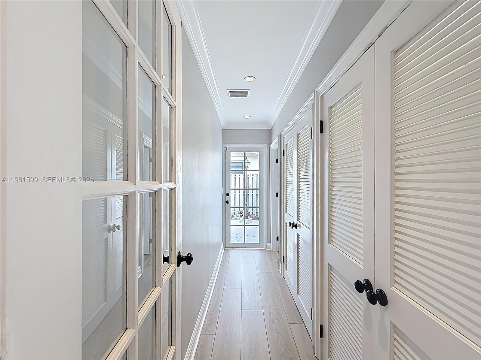 HILLSBORO ISLES - Residential Lease