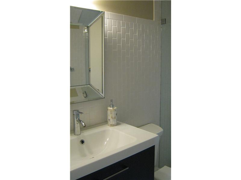 BISCAYNE 21 CONDO - Residential Lease