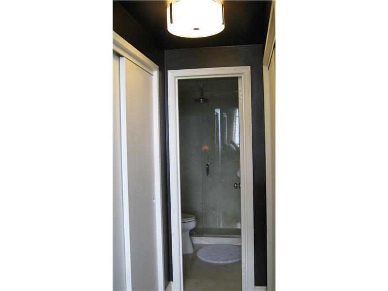 BISCAYNE 21 CONDO - Residential Lease