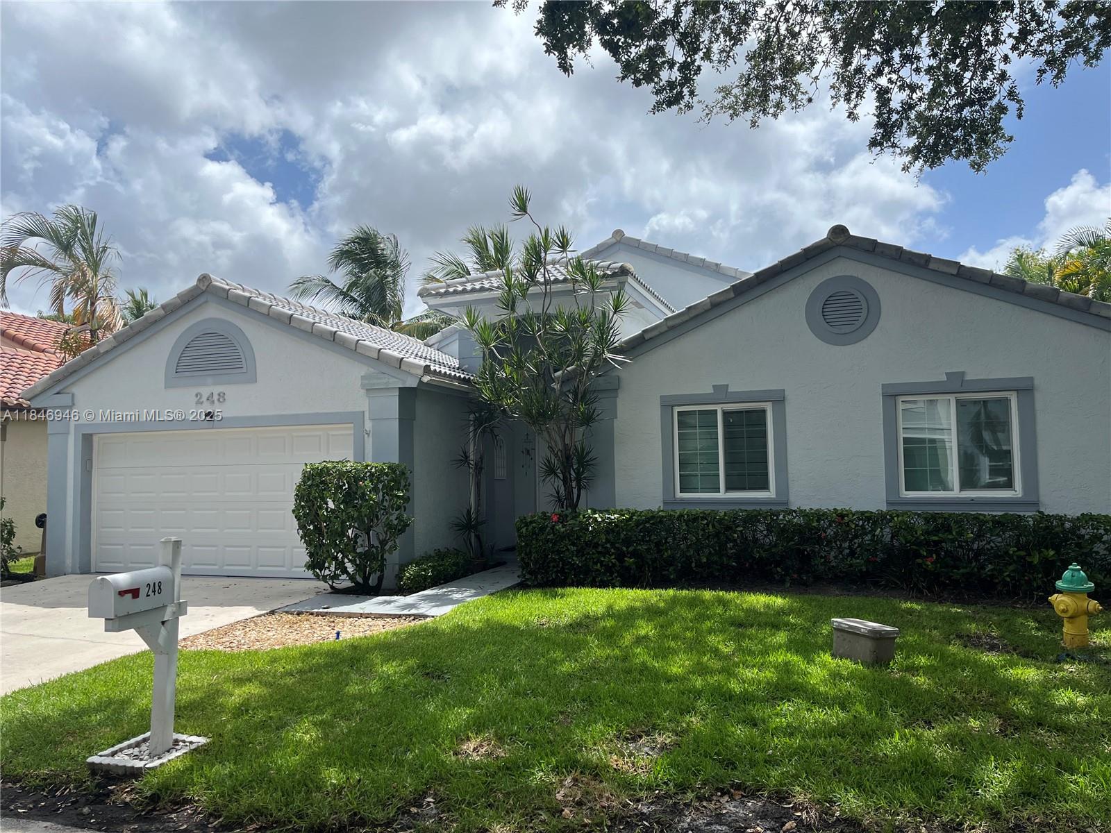 COQUINA LAKES - Residential Lease